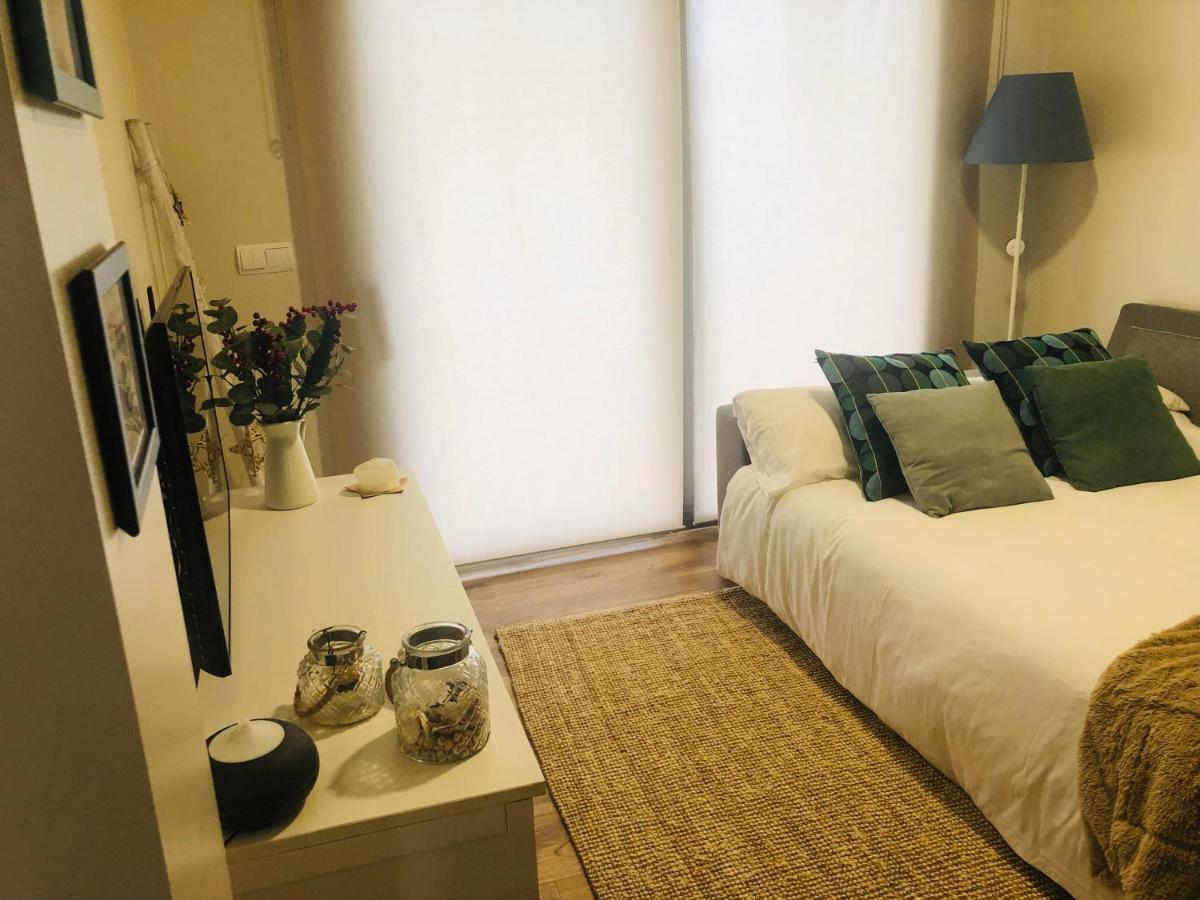 Casa Con Jardin Al Lado De Playa Hio Villa Vilanova  Exteriör bild